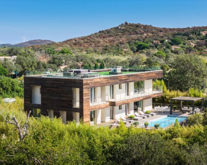 Porto Vecchio, Cala Rossa, Villa A Maredda, 5 chambres, piscine et plage à pied