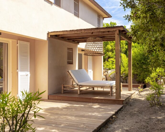 Porto-Vecchio, Domaine de Cala Rossa, villa 5 chambres, piscine et plage à pied