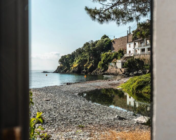 Lavasina, Appartement pied dans l’eau, terrasse, vue mer panoramique, plage à pied