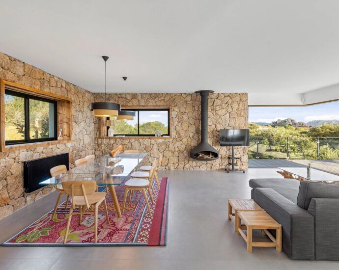 Pianottoli-Caldarello, Villa 6 chambres, piscine, vue mer, proche plage