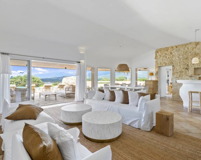 Porto-Vecchio, Domaine de Cala Rossa, villa 5 chambres, piscine et plage à pied