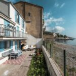 Lavasina, Appartement pied dans l’eau, terrasse, vue mer panoramique, plage à pied