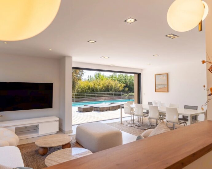 Porto Vecchio, Cala Rossa, Villa A Maredda, 5 chambres, piscine et plage à pied