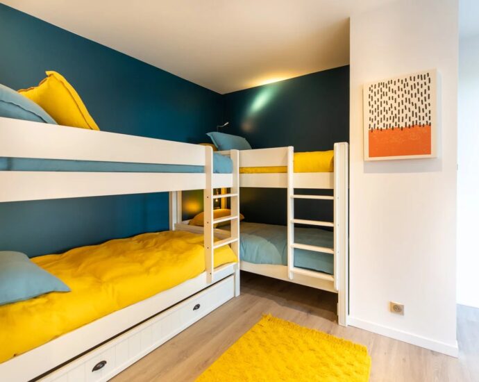 Saint-Cyprien, villa 6 chambres, piscine, vue mer panoramique, proche plage