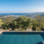 L&rsquo;Île Rousse, Occiglioni, villa d&rsquo;architecte, 6 chambres, piscine, vue panoramique mer, poche plage