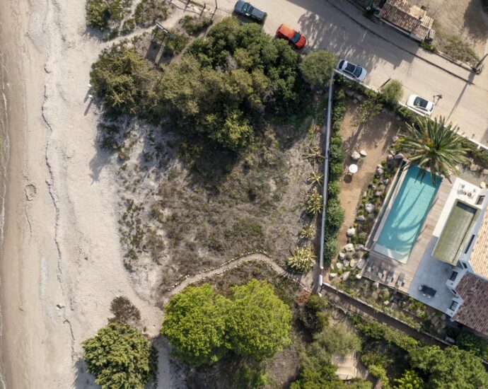 Saint-Cyprien, villa 5 chambres, piscine, pied dans l&rsquo;eau