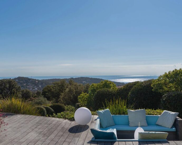 Saint-Cyprien, villa 6 chambres, piscine, vue mer panoramique, proche plage