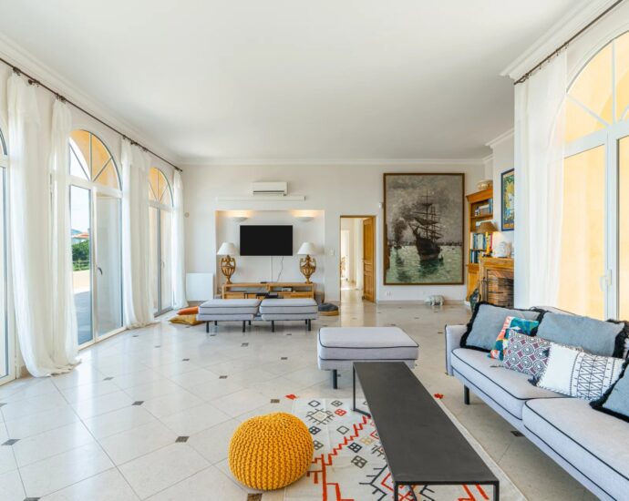 Calvi, villa, 5 bedroom, panoramic sea view, heated pool, close to beaches
