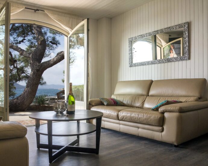 Porto-Vecchio, Cala Rossa, Domaine privé, pied dans l&rsquo;eau, 2 chambres, vue mer