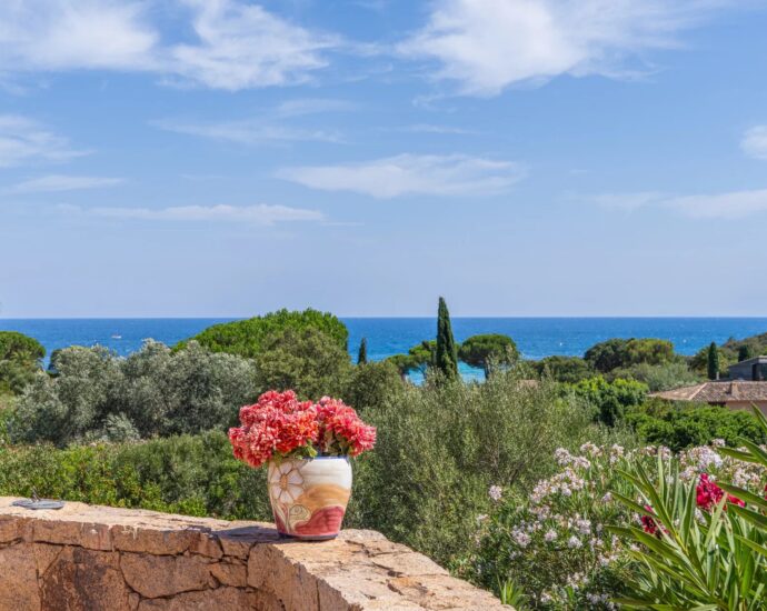 Exclusivité, Domaine de la Capicciola, Villa avec vue mer, 5 chambres, plage à pied