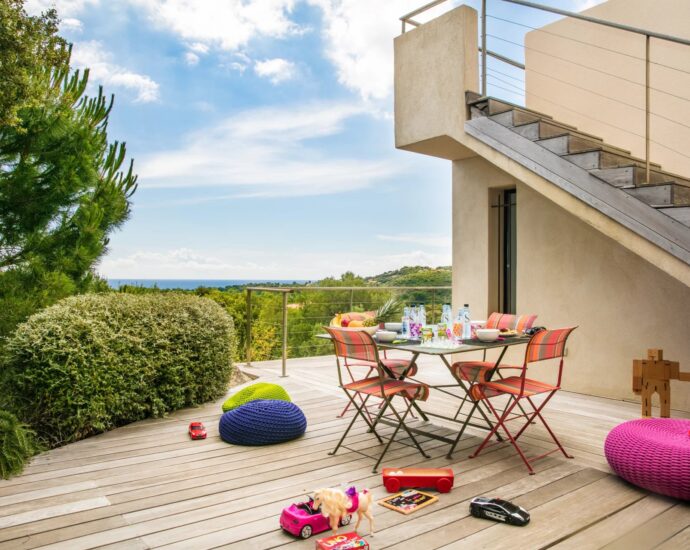 Exclusive, Sainte-Lucie de Porto-Vecchio, 5 Bedroom Villa Near Pinarello, Sea View, Pool