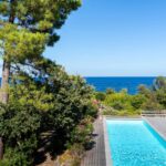 Favone, Villa pied dans l&rsquo;eau, 5 chambres, piscine, vue mer panoramique, plage à pied