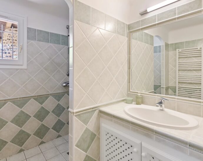 Porto-Vecchio, Domaine de Cala Rossa, villa 5 chambres, piscine et plage à pied