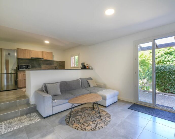 Bastelicaccia, Villa , 3 chambres, Un appartement, Vue mer et montagne