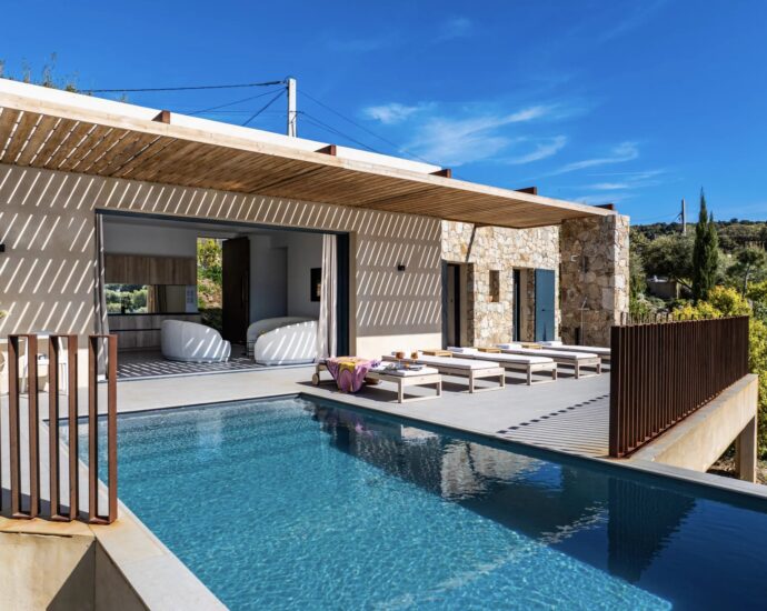 Santa-Reparata Di Balagna, 4 chambres, piscine, vue panoramique lac et montagnes