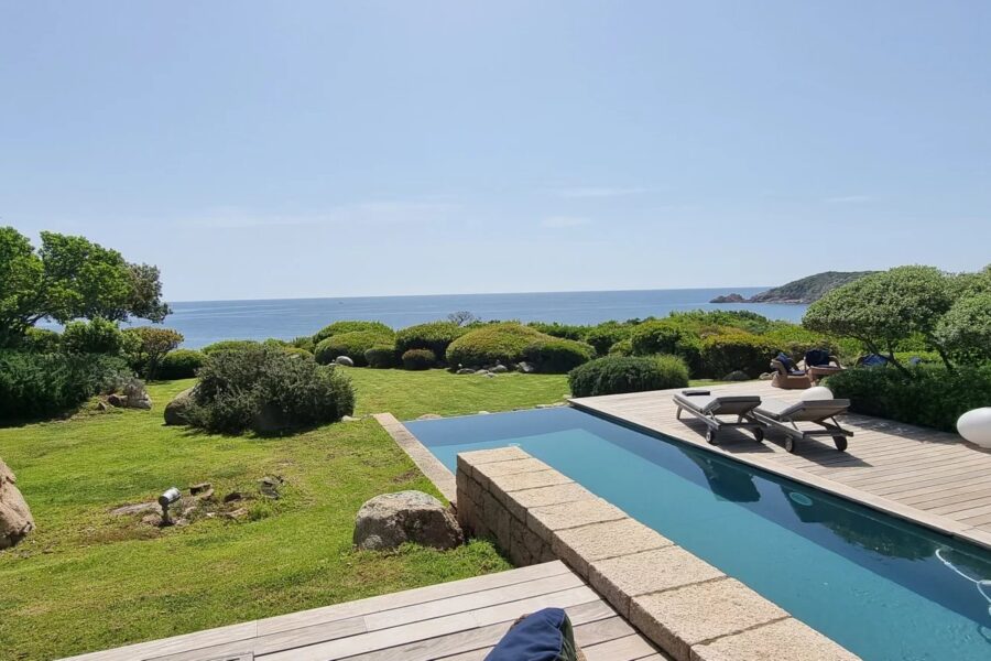 Cappiciola, Waterfront Property, 7 Bedrooms, 2 Pools, Direct Beach Access, Panoramic Sea Views