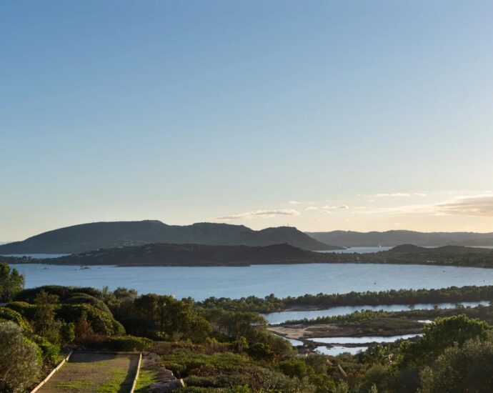 Porto Vecchio, Arasu, Villa 6 chambres,  vue mer, piscine, proche plage