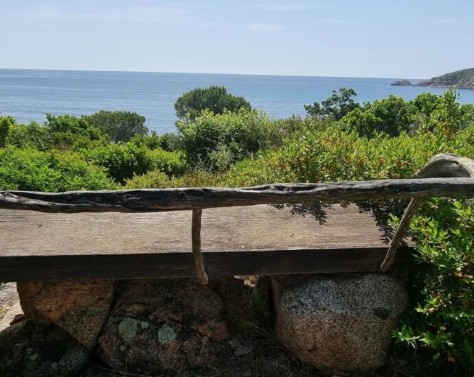 Cappiciola, Waterfront Property, 7 Bedrooms, 2 Pools, Direct Beach Access, Panoramic Sea Views