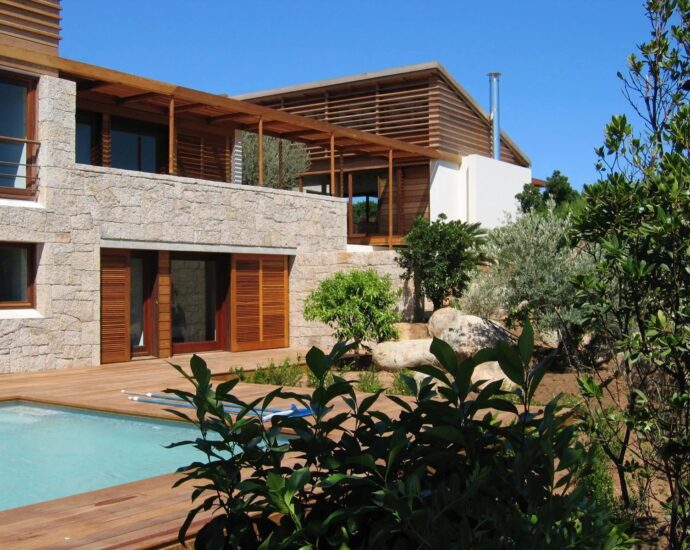 Cappiciola, Waterfront Property, 7 Bedrooms, 2 Pools, Direct Beach Access, Panoramic Sea Views