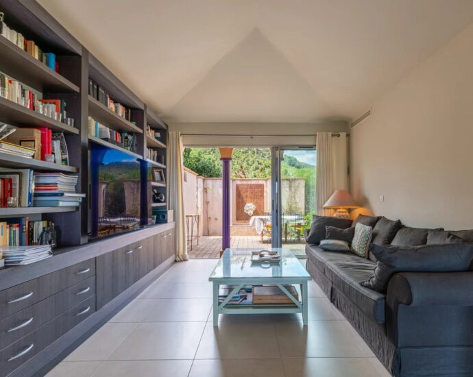 Favone, villa vue mer, 4 chambres, piscine, proche plage