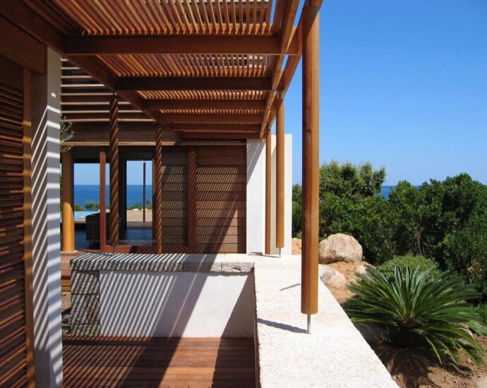 Cappiciola, Waterfront Property, 7 Bedrooms, 2 Pools, Direct Beach Access, Panoramic Sea Views