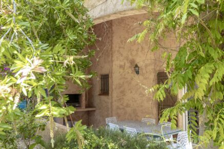 Sainte-Lucie de Porto-Vecchio, Property with 3 Homes, Pool, Near the River and Pinarello Beach