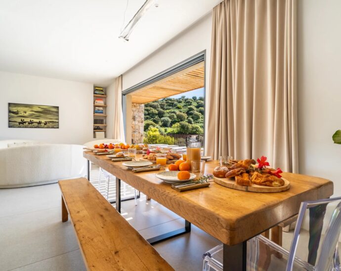 Santa-Reparata Di Balagna, 4 chambres, piscine, vue panoramique lac et montagnes