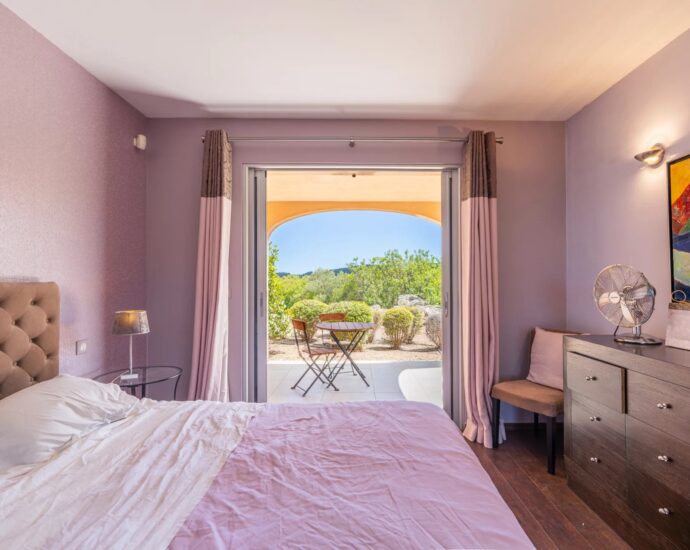 Favone, villa vue mer, 4 chambres, piscine, proche plage