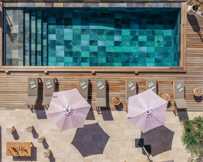 Olmeto, Abbartello, 6 chambres, piscine à débordement, vue mer panoramique, proche plage