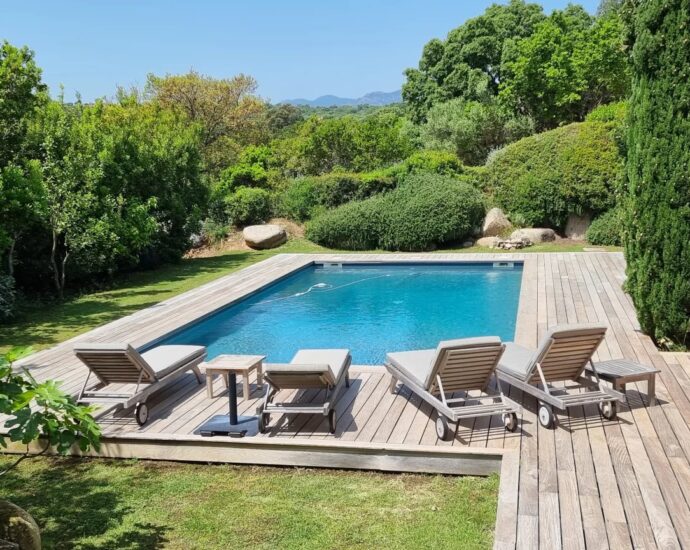 Cappiciola, Waterfront Property, 7 Bedrooms, 2 Pools, Direct Beach Access, Panoramic Sea Views