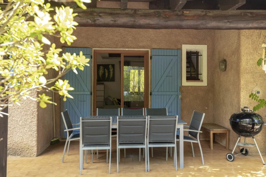 Sainte-Lucie de Porto-Vecchio, Property with 3 Homes, Pool, Near the River and Pinarello Beach