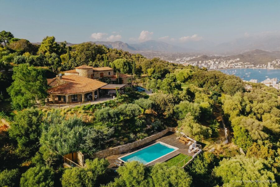 Ajaccio, villa 7 chambres, vue mer