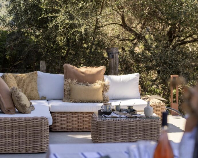 Propriano, 3 bedroom villa, swimming pool, sea and mountain views, close to the beach