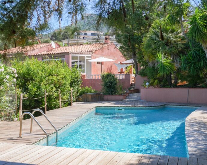 Bastelicaccia, Villa , 3 chambres, Un appartement, Vue mer et montagne