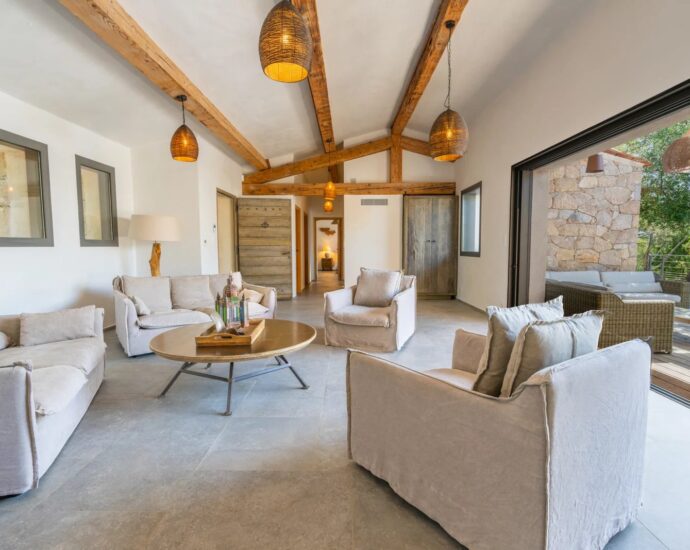 Olmeto, Villa 2 chambres, pied dans l&rsquo;eau, piscine, vue mer,