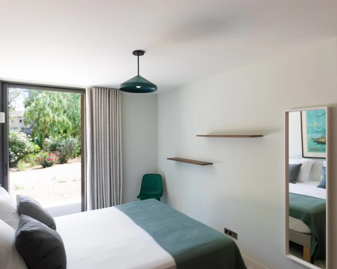 Porto-Vecchio, Domaine de Cala Rossa, villa 4 chambres, piscine, plage à pied