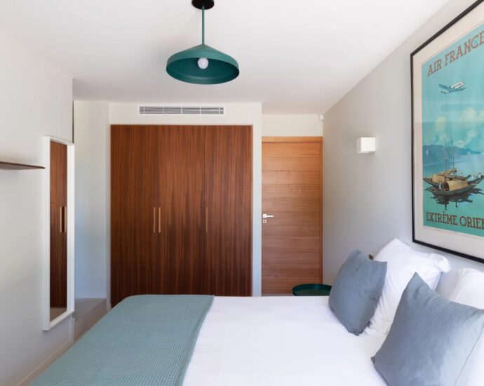 Porto-Vecchio, Domaine de Cala Rossa, villa 4 chambres, piscine, plage à pied