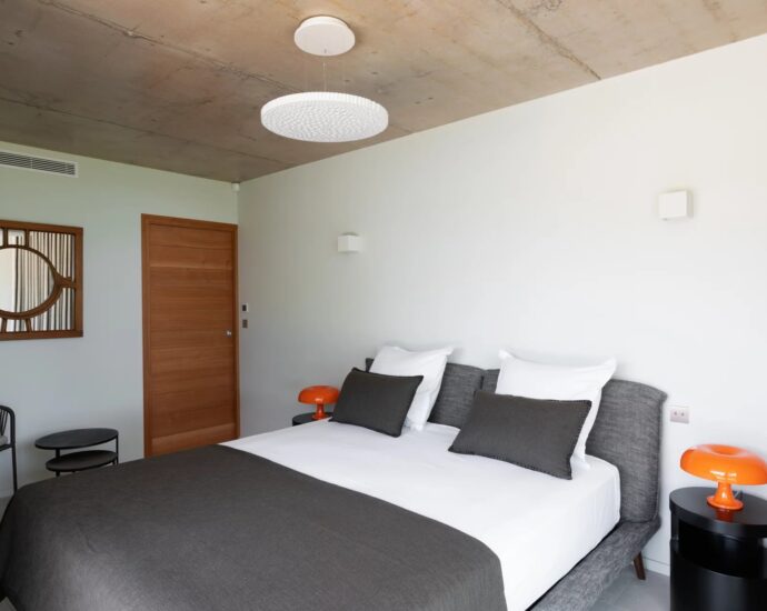 Porto-Vecchio, Domaine de Cala Rossa, villa 4 chambres, piscine, plage à pied