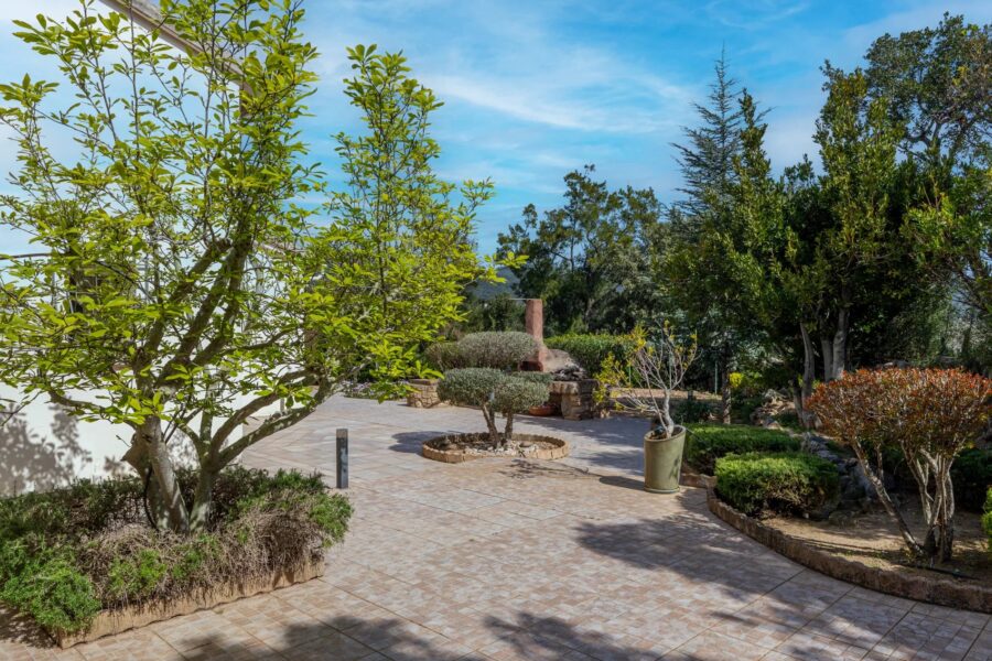 Ste Lucie de Porto-Vecchio,  Villa T4 vue montagnes, proche plage