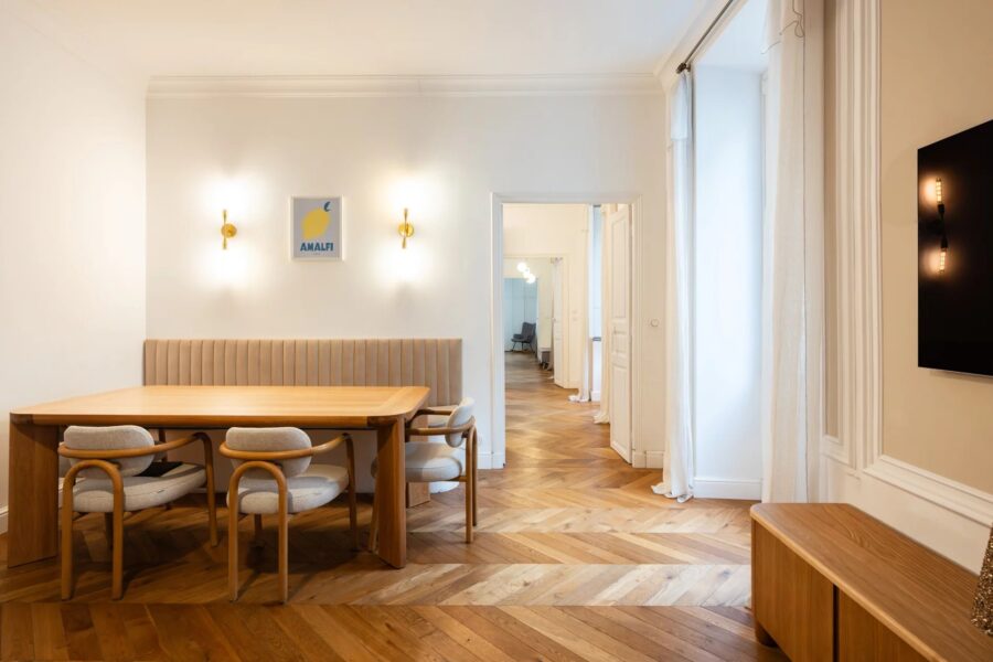 Exclusivité, Ajaccio, Appartement de 3 chambres, résidence privée, plage à pied