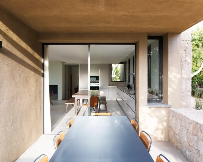 Porto-Vecchio, Domaine de Cala Rossa, villa 4 chambres, piscine, plage à pied