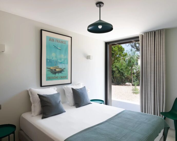 Porto-Vecchio, Domaine de Cala Rossa, villa 4 chambres, piscine, plage à pied