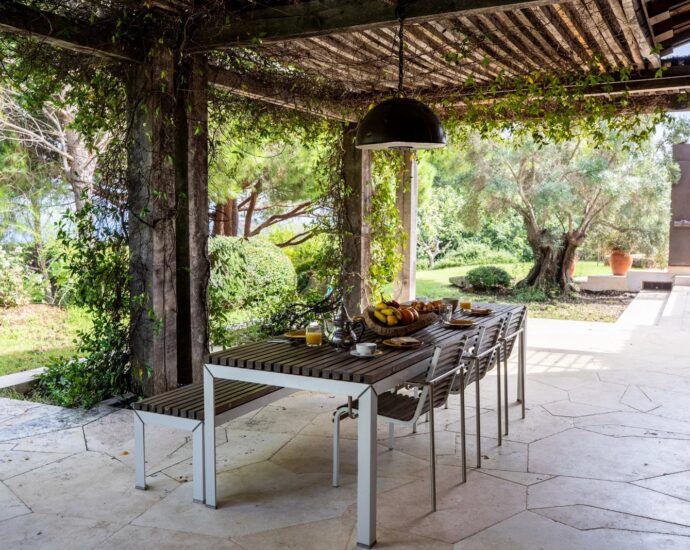 Suartone, 4-Bedroom Villa, Sea View, Heated Pool, Near Rondinara Beach