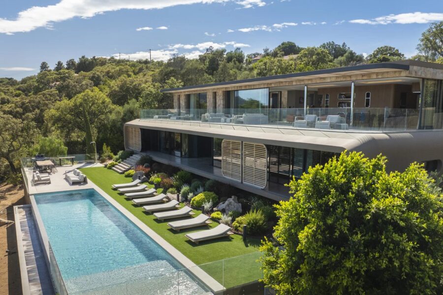 Caramontino, 7 bedroom villa, swimming pool, sea view, beach on foot