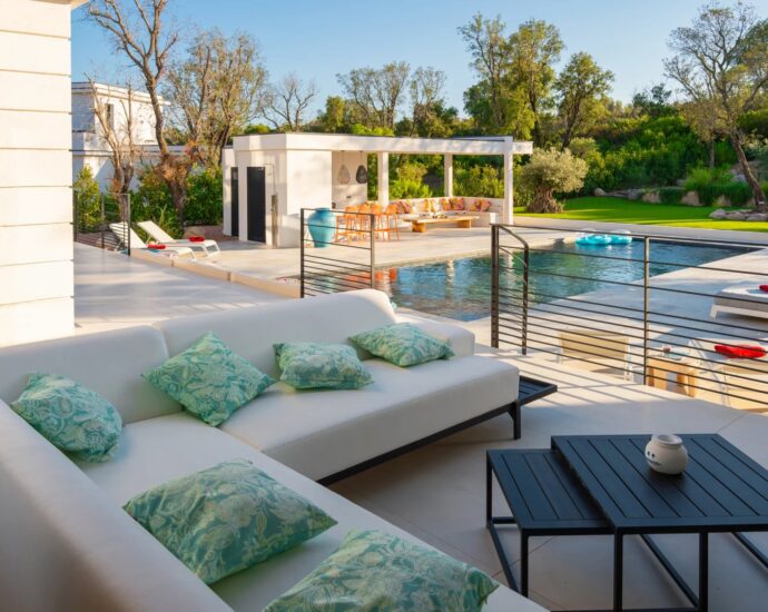 Domaine privé, villa 5 chambres, piscine, proche plage