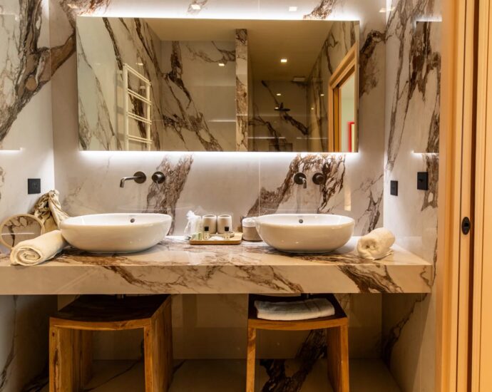 Sainte-Lucie de Porto-Vecchio, Caramontinu, Villa vue mer panoramique, 6 chambres, piscine, proche plage