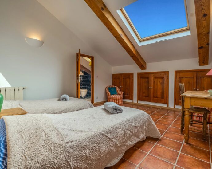 Galéria, Private Estate, Waterfront Villa, 8 Bedrooms, Panoramic Sea View, Heated Pool, Close to Calvi