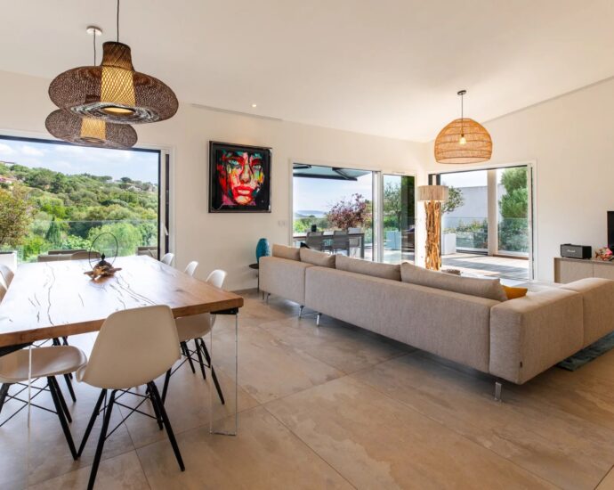 Domaine d&rsquo;Arasu, Villa vue mer panoramique, 4 chambres, piscine chauffée, proche plage