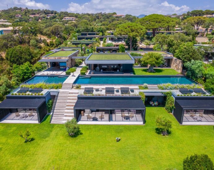 Caramontino, 6 chambres, piscine, pied dans l&rsquo;eau, vue mer