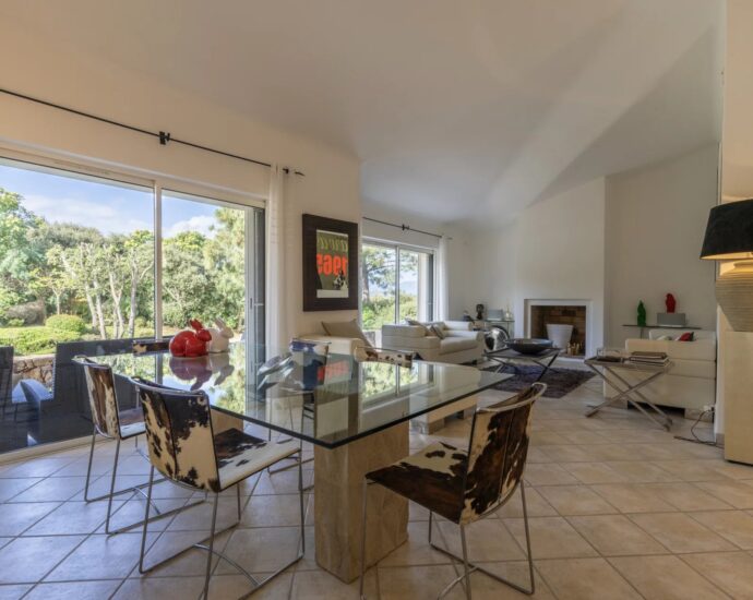 Porto-Vecchio, Domaine de Cala Rossa, villa 4 chambres, piscine, plage à pied